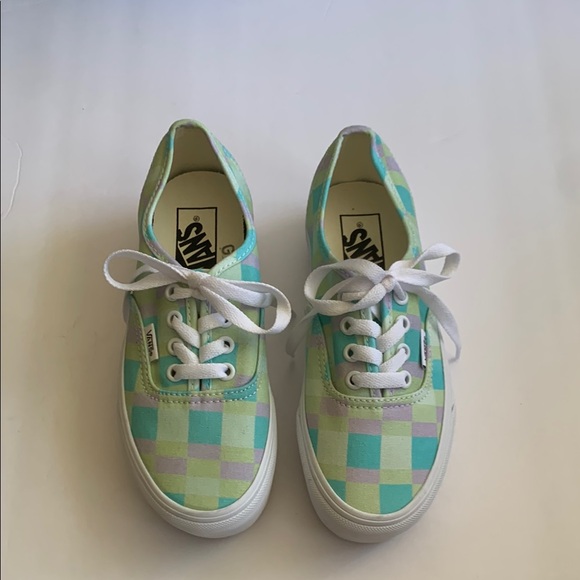 NWOB Vans Authentic Stackform Pastel picnic plaid - Picture 1 of 5